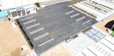 第2法花ロイヤルパーク-広い駐車場